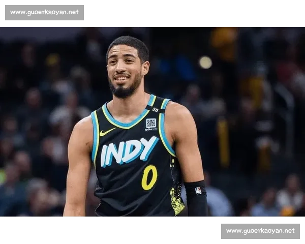 哈利伯顿：“童鞋” 调侃？那是最美的赞美